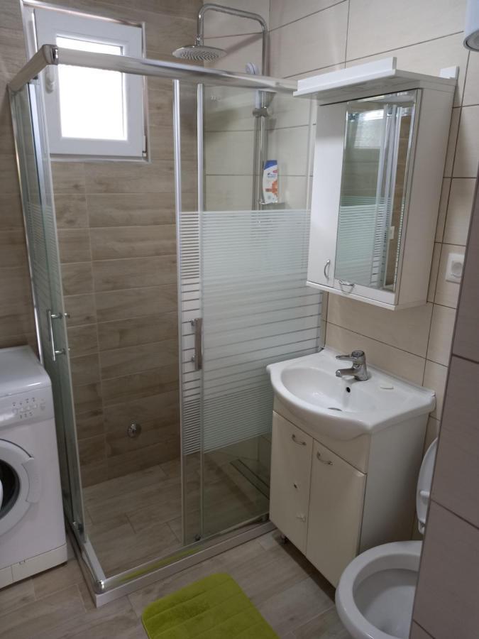 Ferienwohnung Stan U Maslinama Podgorica Exterior foto